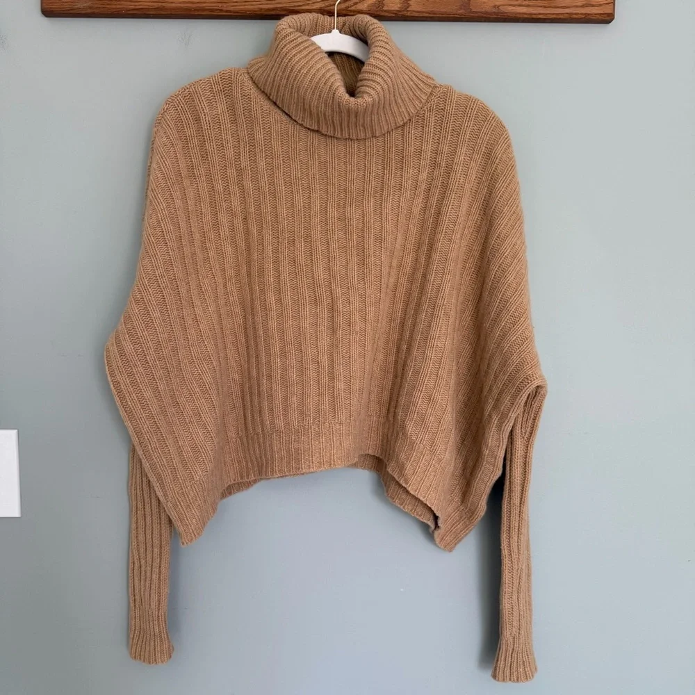 Ralph Lauren Blue Label 80 Wool 20 Cashmere Camel Tan Crop Boxy Knit Turtleneck - Picture 3 of 15